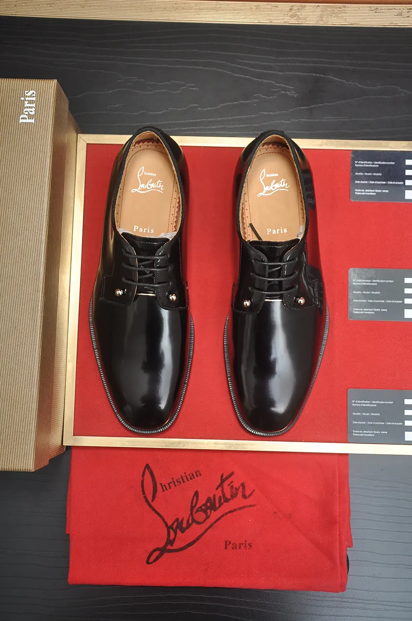Men's shoes 💰620💶 [Chrstian Loubotin] Red-soled shoes 💋Original mold opening, the highest version on the market, purely handmade ➕Imported cowhide uppers, first-layer water-dyed cowhide lining! Original EU high-gloss outsole. 38 to 45 (45 customized)